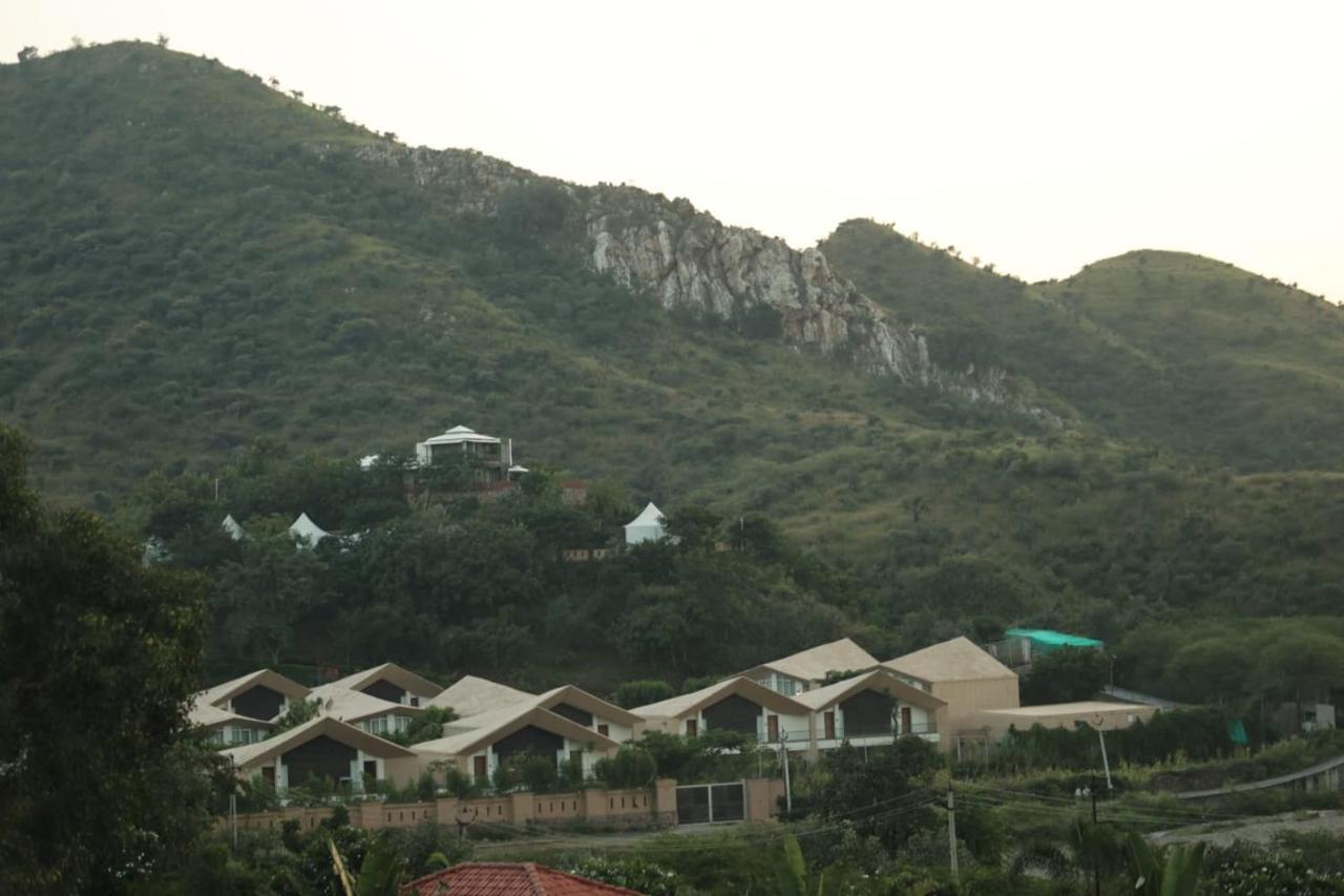 Vache Farm Stay Udaipur Eksteriør billede